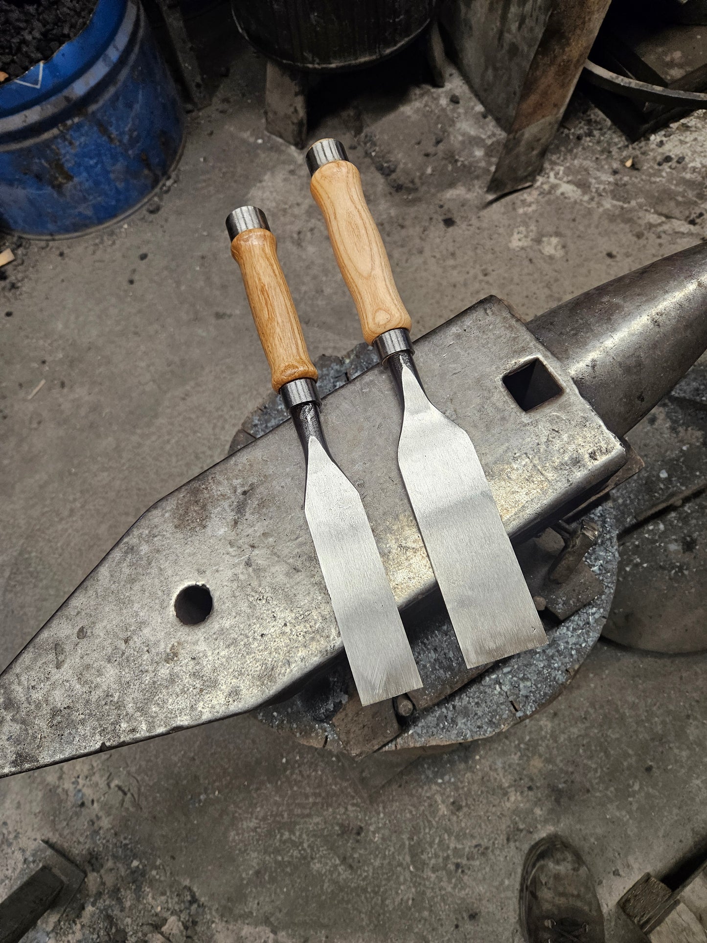 Chisels - 15-50mm (1/2 to 2'')