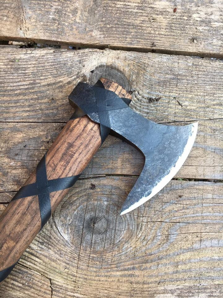 Vikings Ragnars Axe Replica Bjorns Axe Hand Forged Battle Axe Lagertha Warrior Axe TV Series Vikings Norse Axe Viking