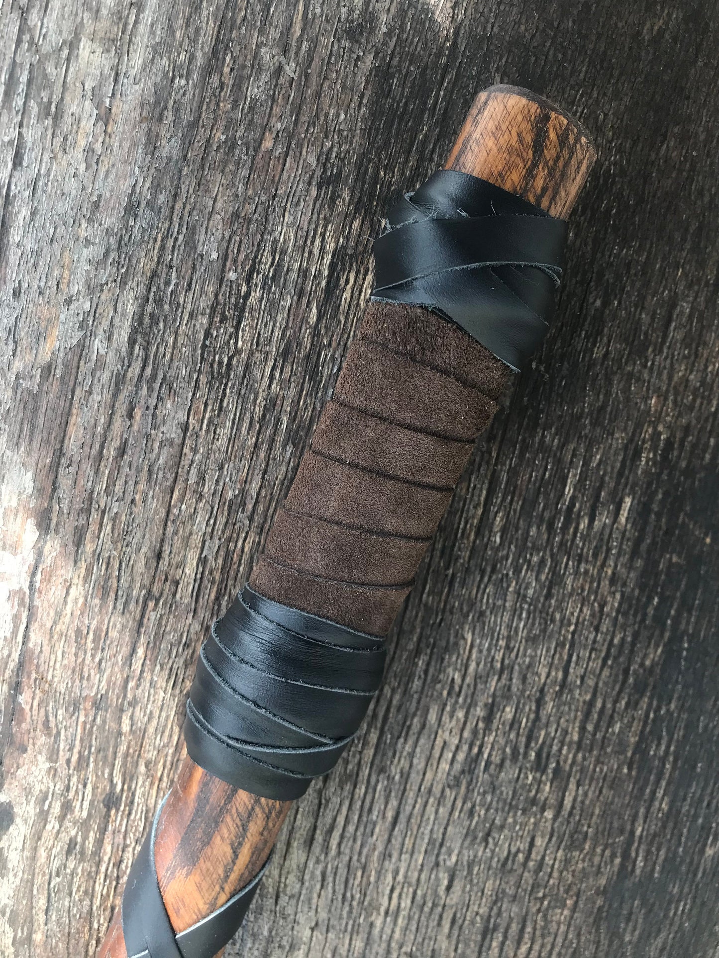 Vikings Ragnars Axe Replica Bjorns Axe Hand Forged Battle Axe Lagertha Warrior Axe TV Series Vikings Norse Axe Viking